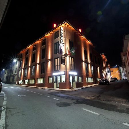 Hotel Eridano Sannazzaro de' Burgondi Dış mekan fotoğraf